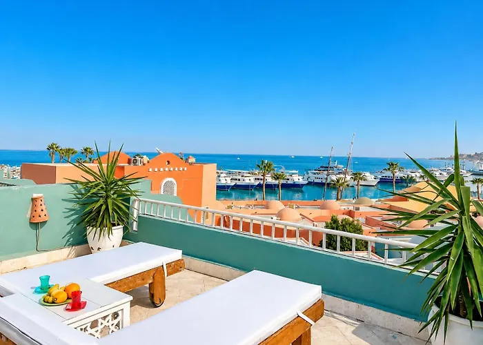 Apartment For Rent In Marina Sea View Private Panoramic Rooftop Terrace *